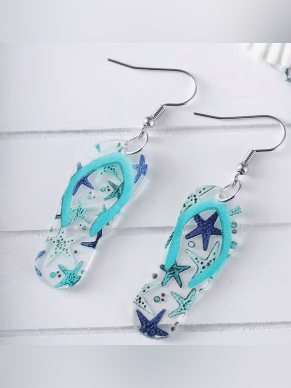 ✨5/$25✨Acrylic Flip Flop Dangle Earrings with Teal and Navy Starfish